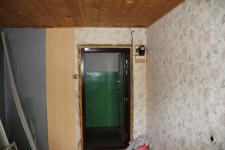 Продается комната в хорошем состоянии в общежитии коридорного типа в г. Карабаново Александровский район